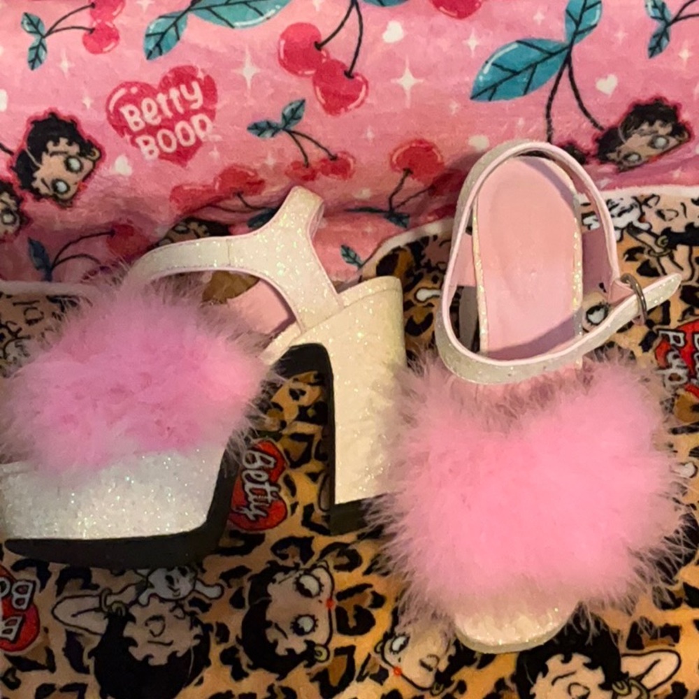 Sugar Thrillz Iridescent Glitter Platforms Malibu - Picture 4 of 12